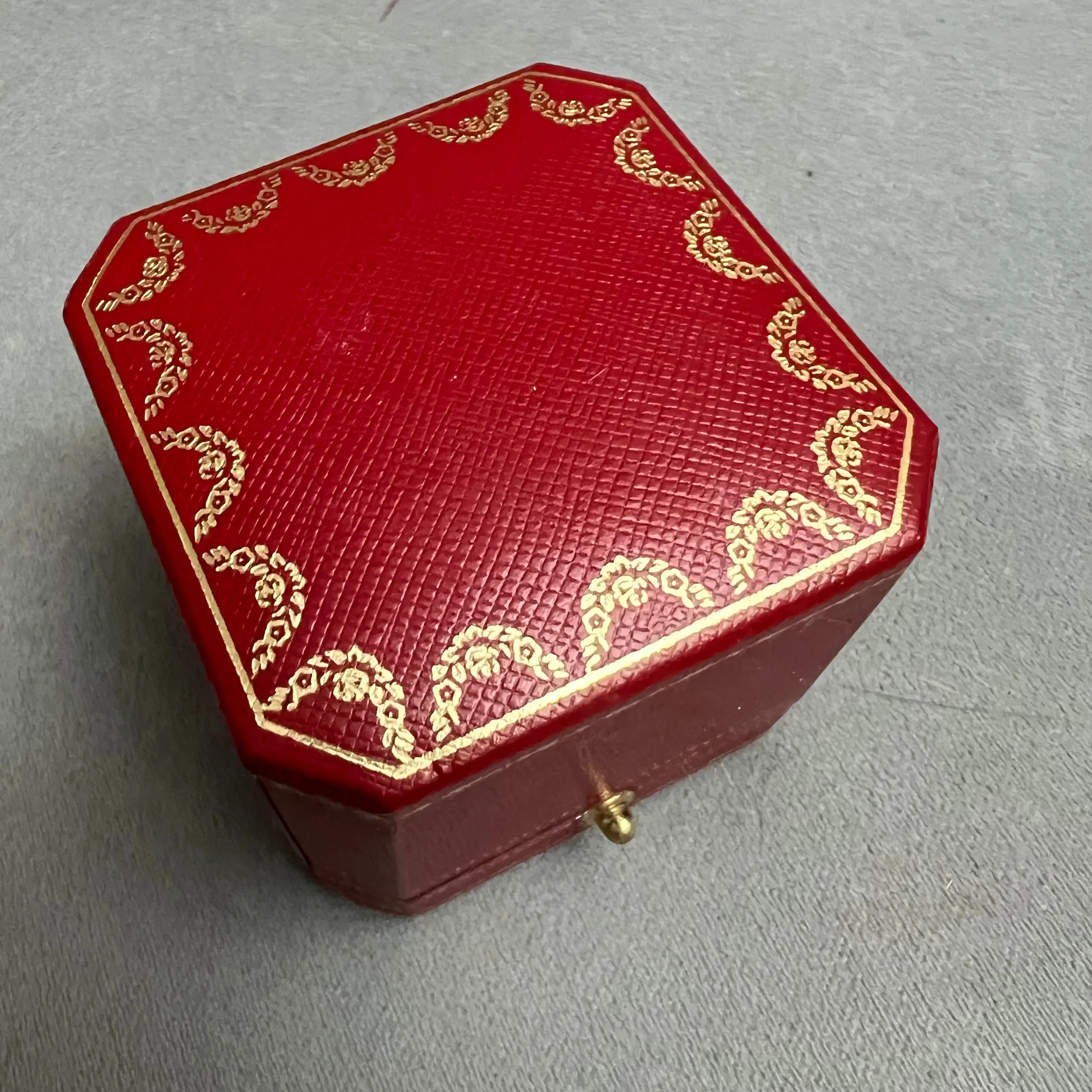 CARTIER Ring Box 2.40x2.40x2.10 inches