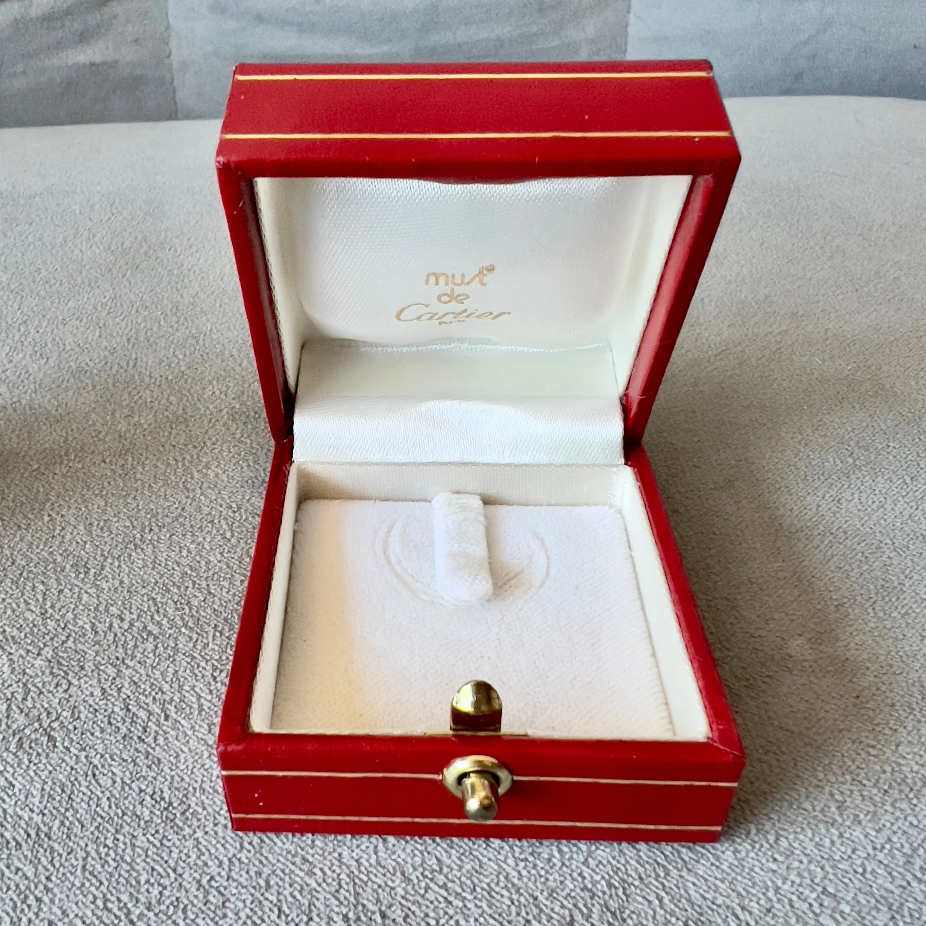 CARTIER Trinity Ring Box + Outer Box 2.25x2.10x1.5 inches + Empty Certificate in Folder