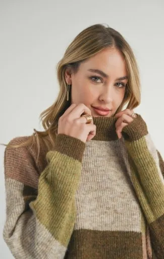 FOREST WALK TURTLENECK SWEATER