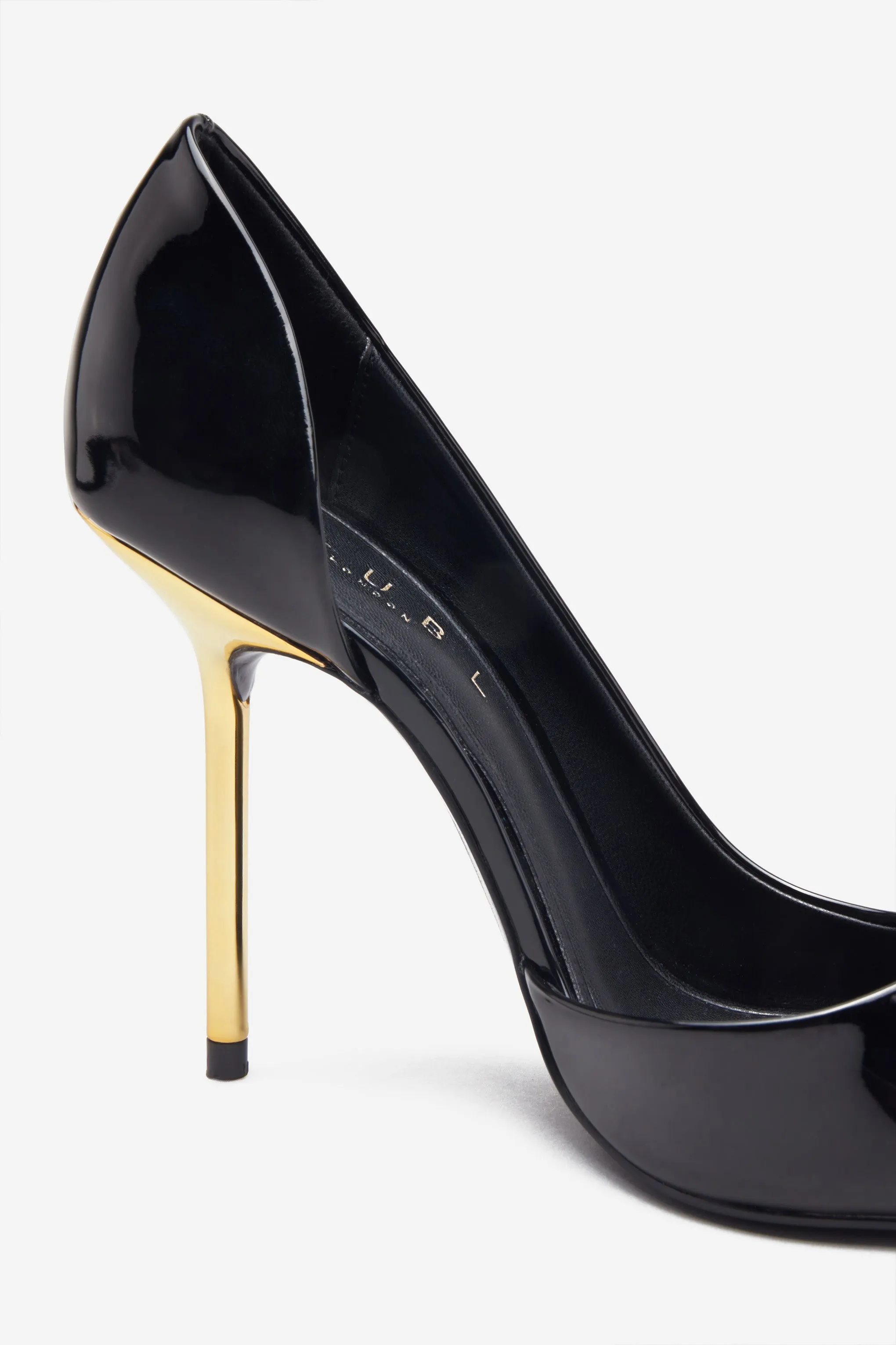 Hear Me | Black Metallic Cutaway Pointed Court Heels