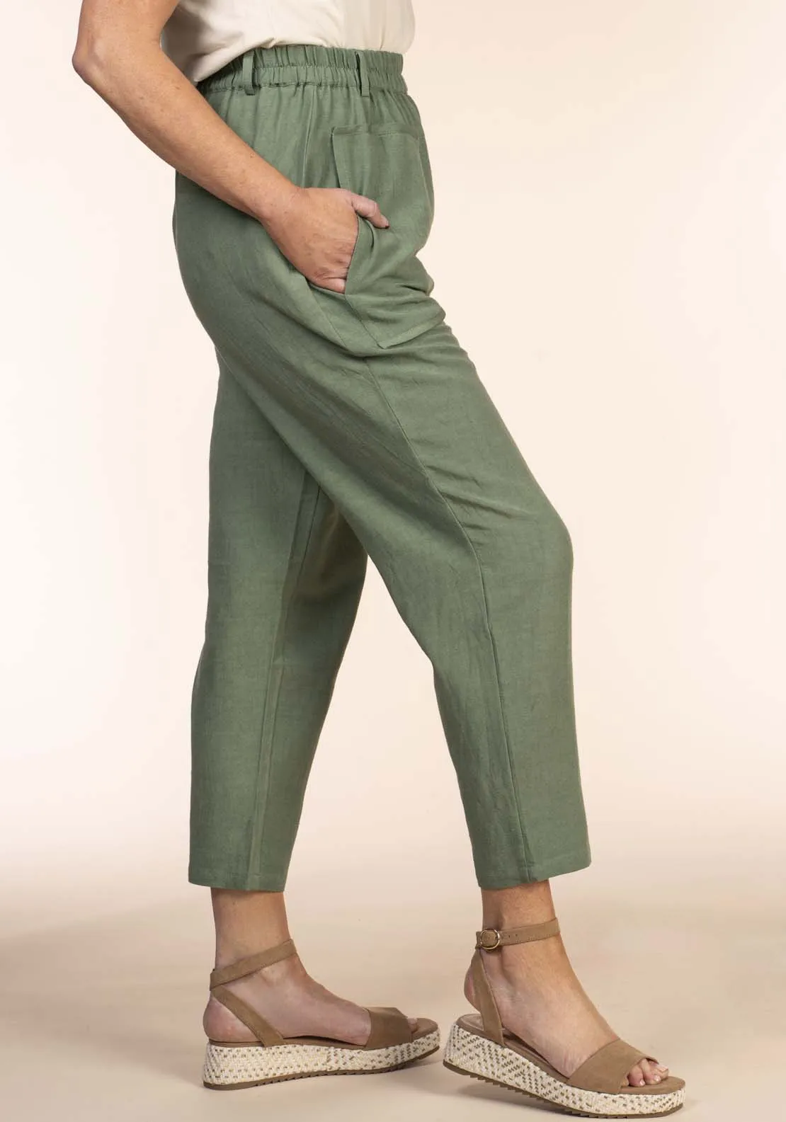 Linen Carrot Pant - Green