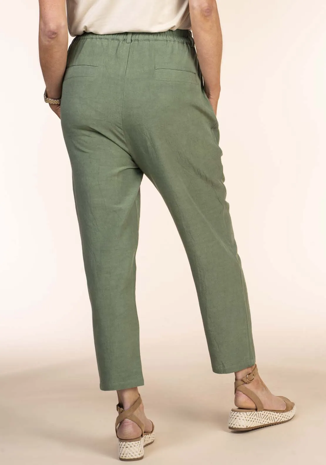 Linen Carrot Pant - Green