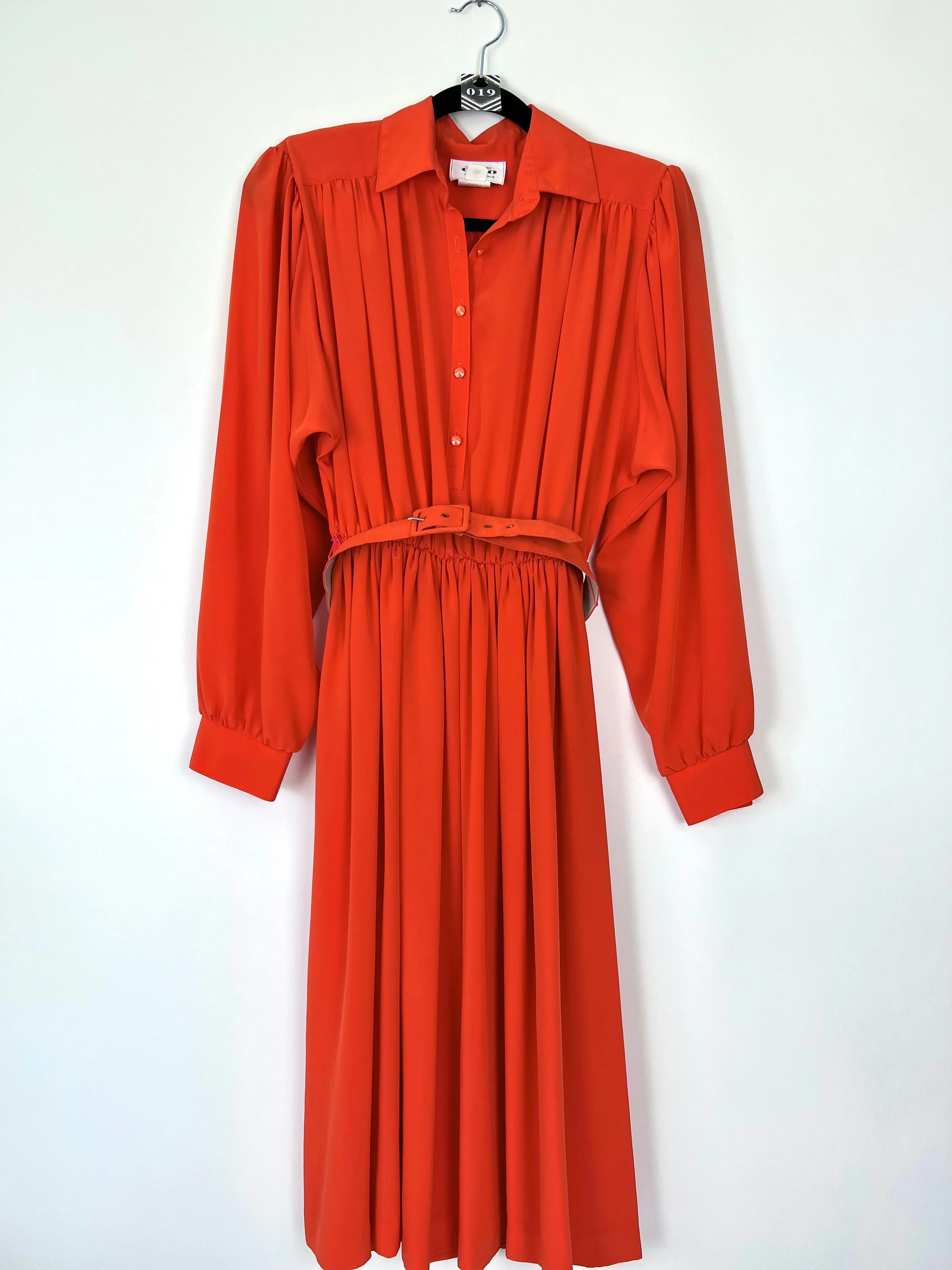 Live: 19 Vintage Orange Dress