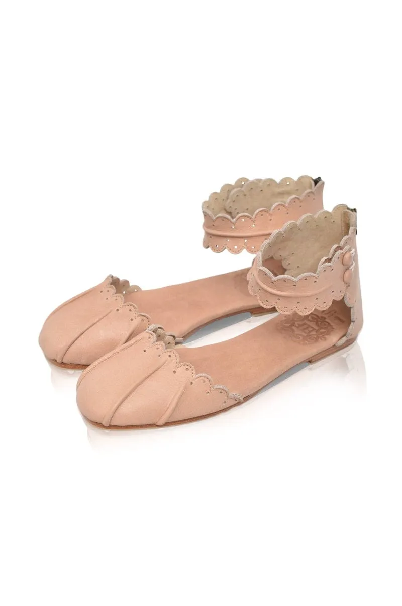 Love Bird Leather Flats in Vintage Beige