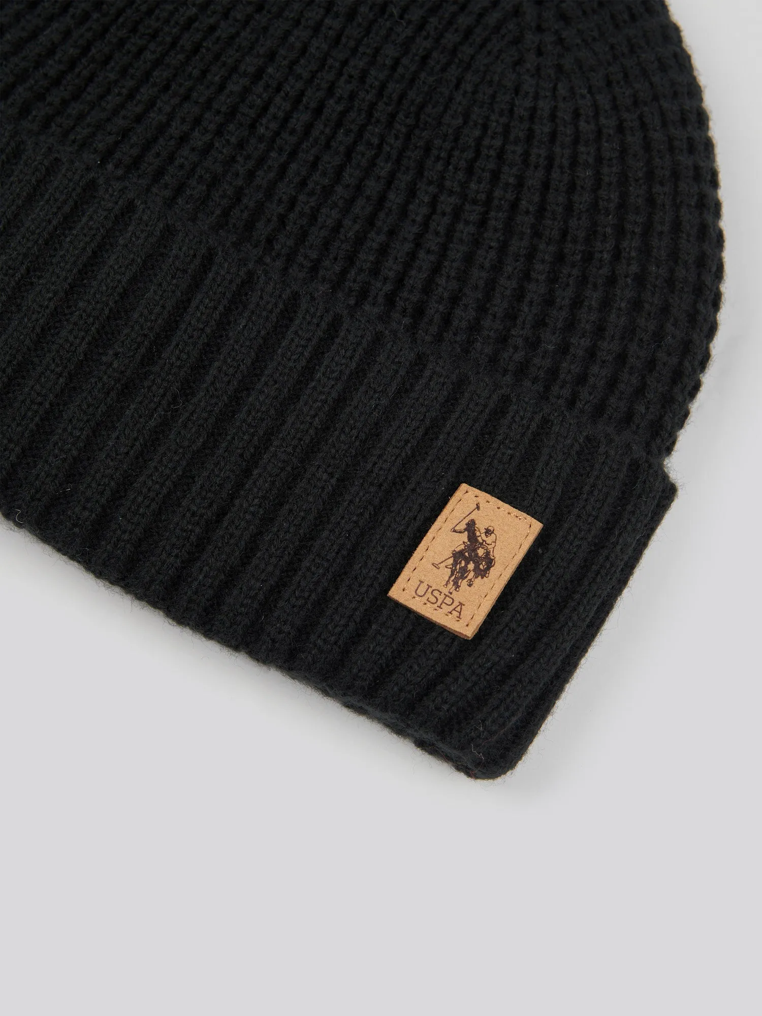 Mens Fleece Lined Waffle Knit Beanie in Black