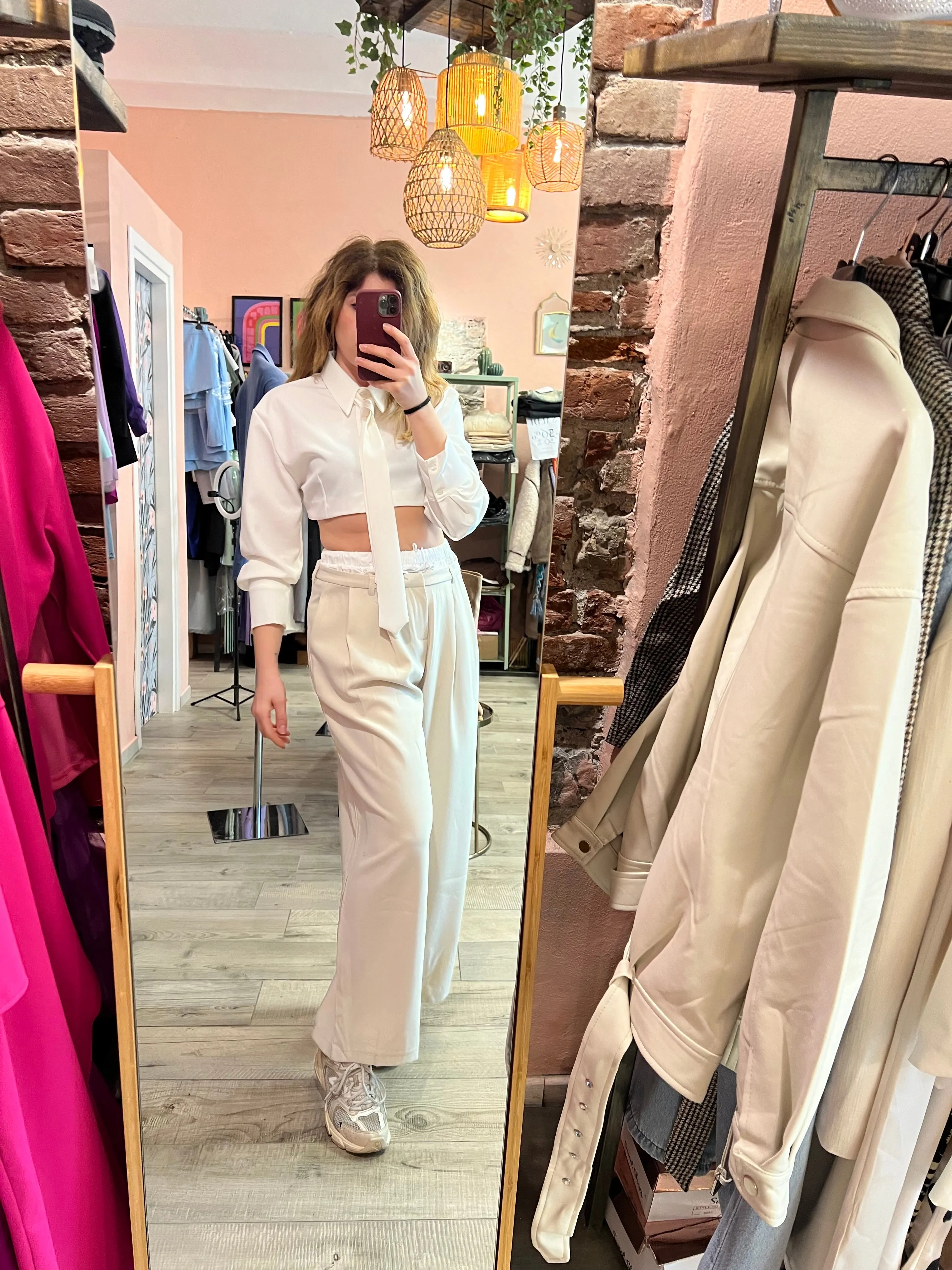 Pantaloni a palazzo con doppio elastico bianco