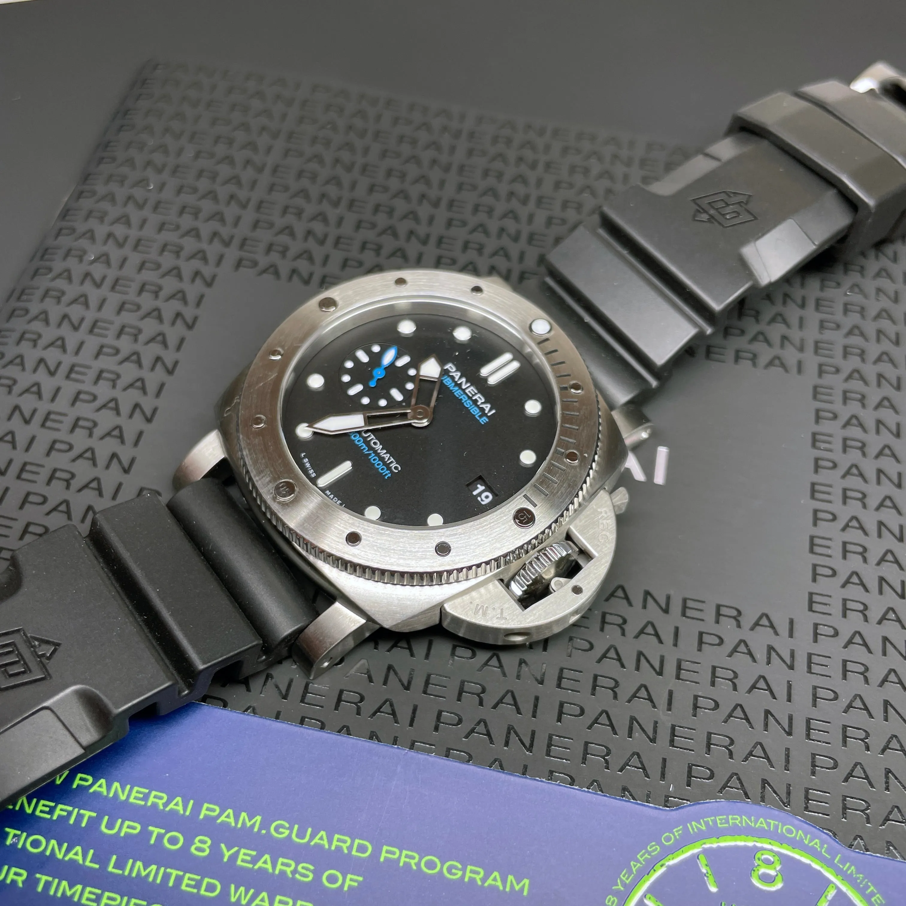 Pre-owned Panerai PAM00973 Submersible Blue Limited Steel Watch 42mm