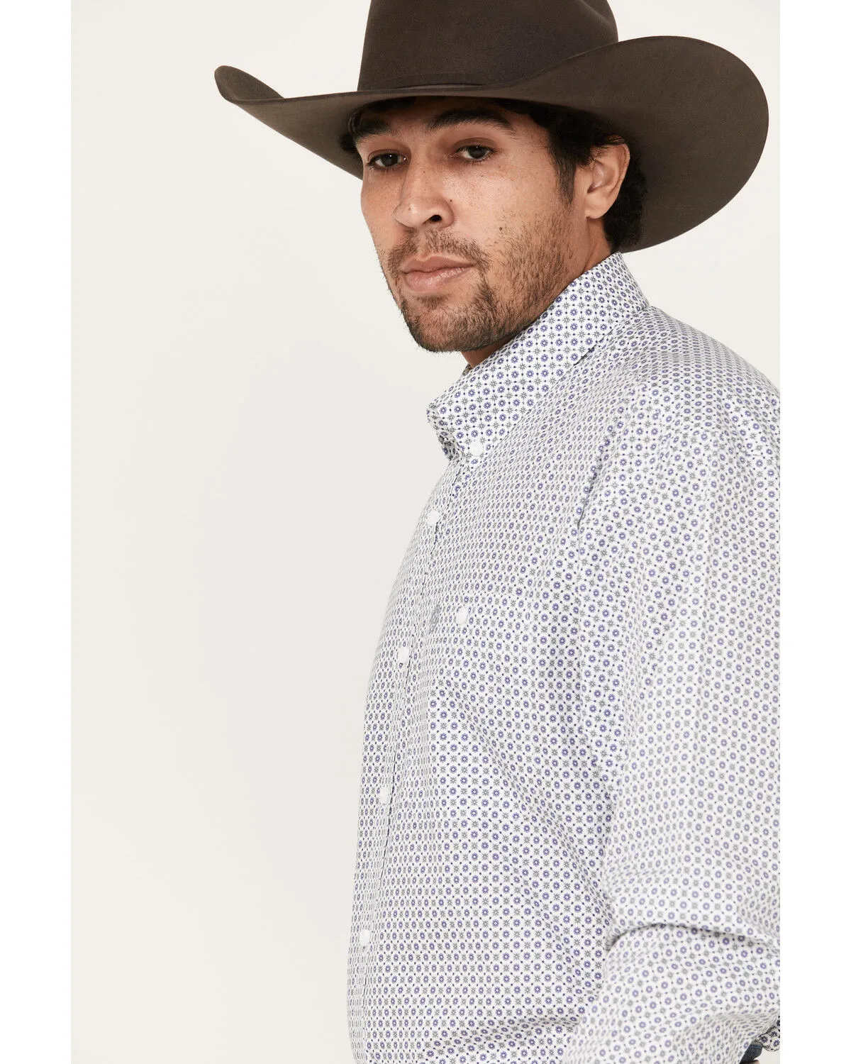 Product Name:  George Strait by Wrangler Men's Geo Button Down Long Sleeve Western Shirt