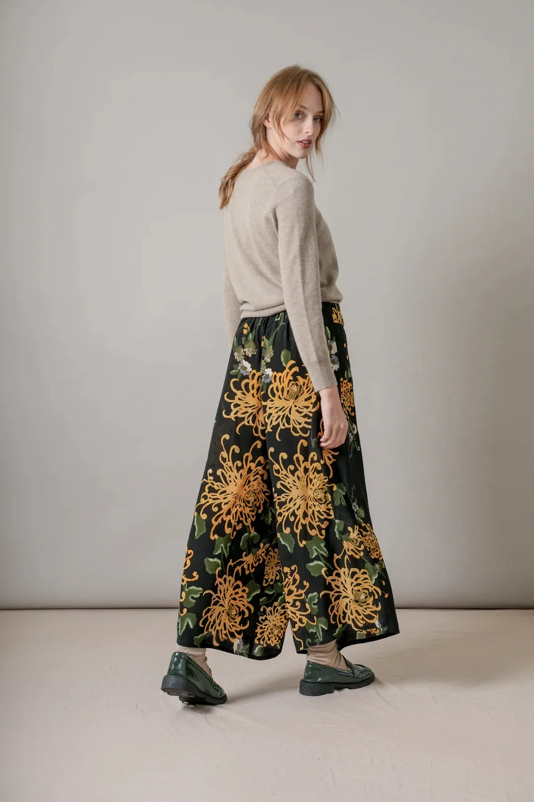 Sacs of Ashbourne   One Hundred Stars Palazzo Pants Chrysanthemum Black