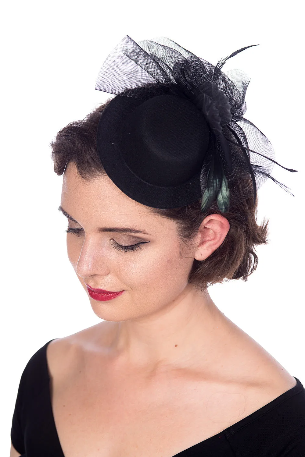 SPRING TWISTER FASCINATOR