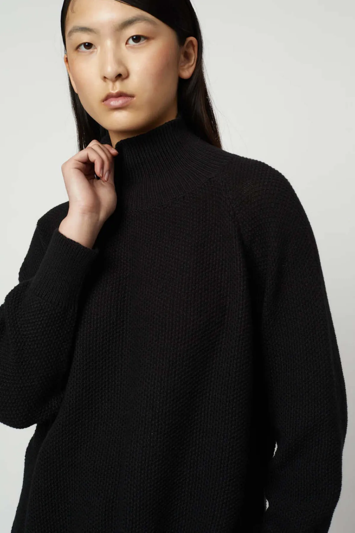 Vasilisa Turtleneck Sweater - Black