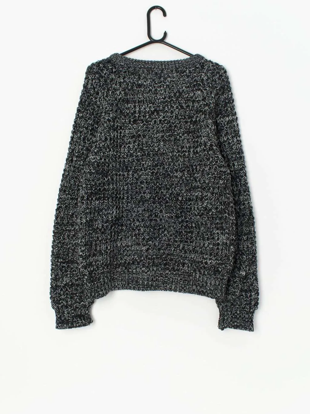 Vintage waffle knit jumper in black and white – Large