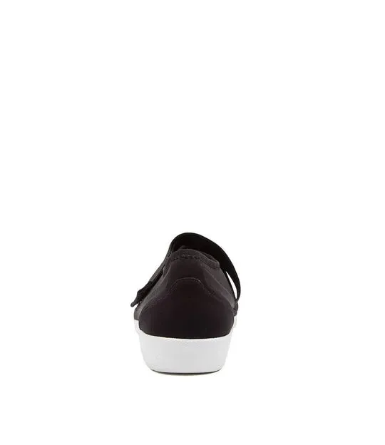 Ziera Shoes Women's Urban Comfort Shoe - Black/White Sole